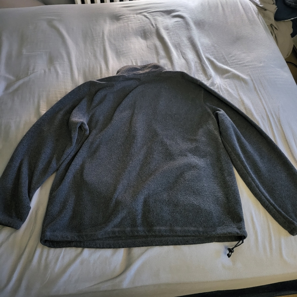 Croft& Barrow pullover - Picture 2 of 3